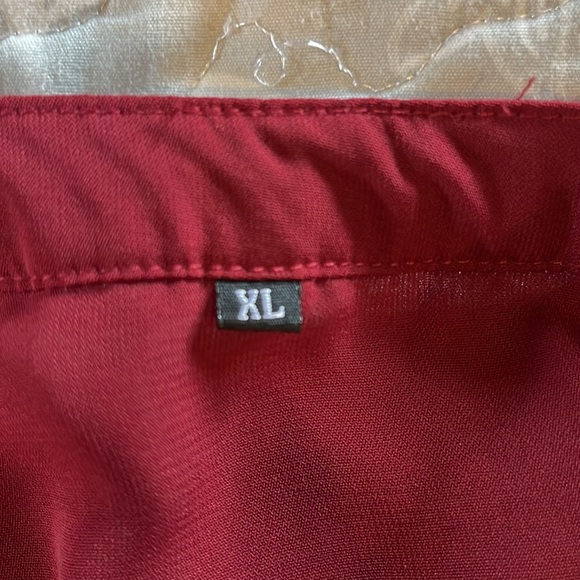 Vineyard Women’s Wine Red Chiffon Lace High Low  Cute Button Back Tabs Size XL​ - Picture 6 of 11